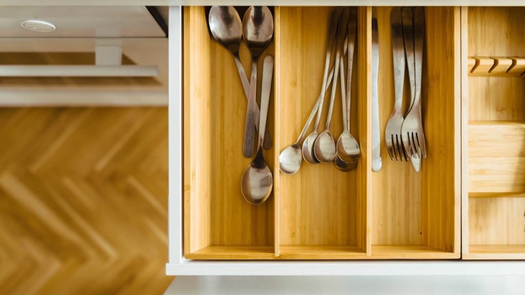 Tips-to-Organize-Cabinets-to-Get-a-Better-Kitchen-on-DependableBlog