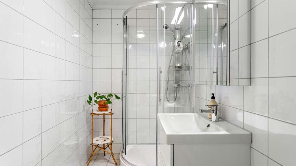 Why Should You Trust Bathroom Remodeling And Shower Installation Services For Renovation Success on dependableblog